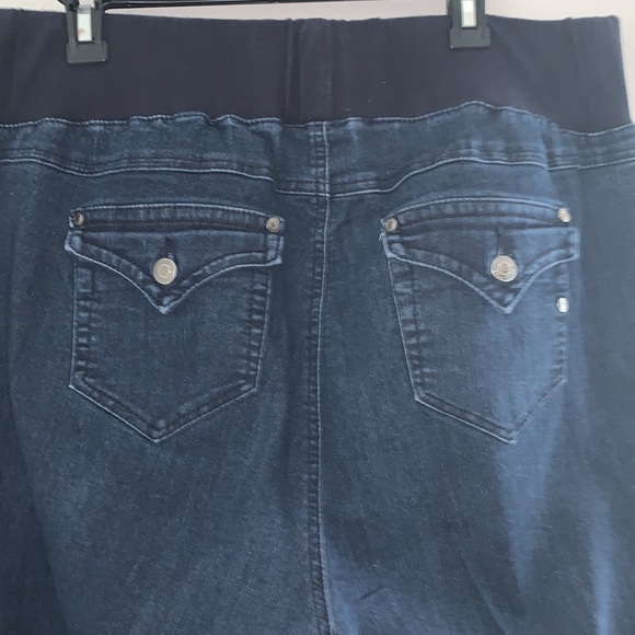 Comfortable stretch Jean Pant - Picture 4 of 7